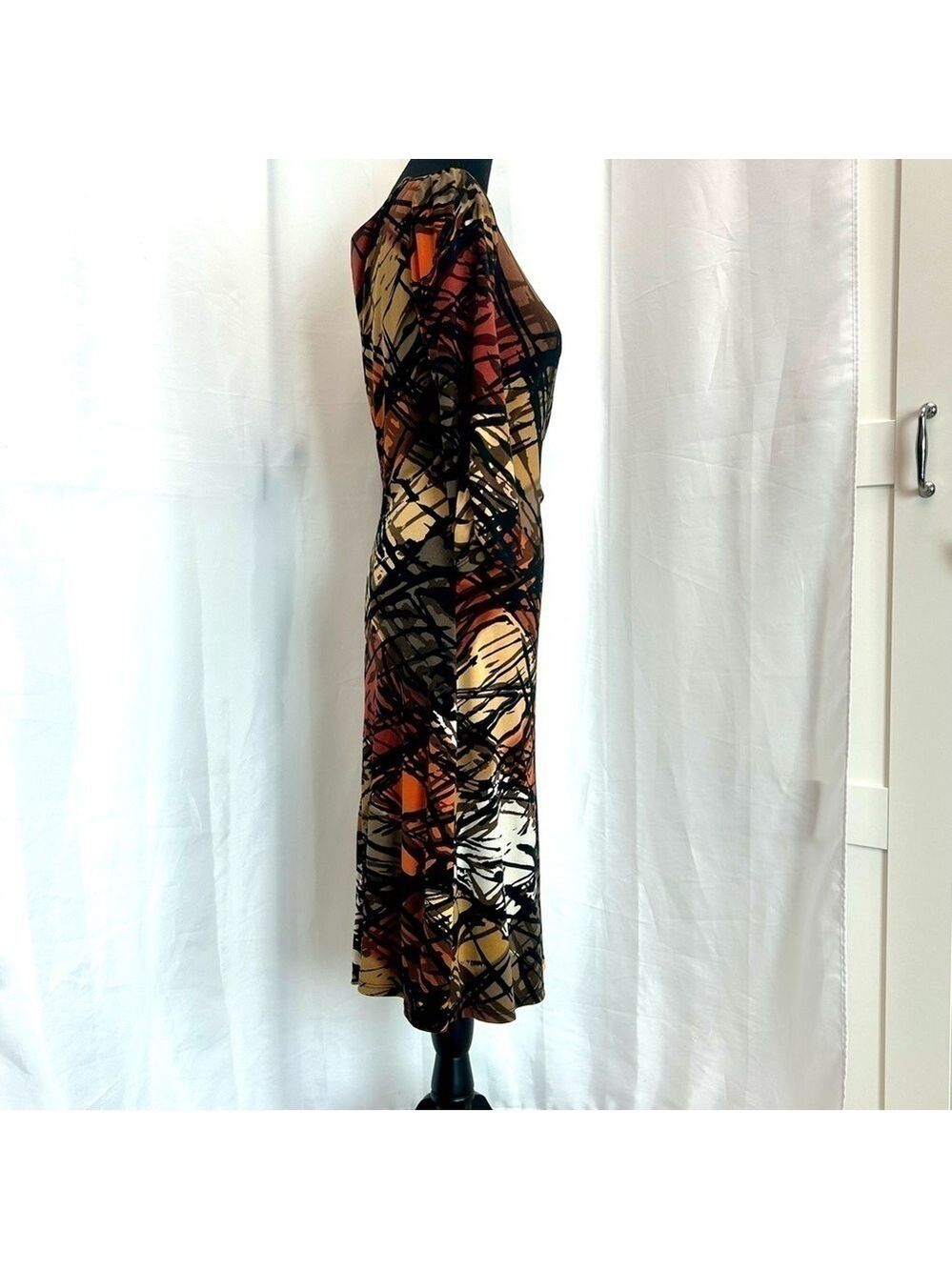 Le Chateau multicoloured zigzag artsy print long sleeve V-neck faux wrap dress S - Picture 4 of 16